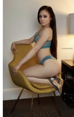 Sorina outcall escort in Kaysville