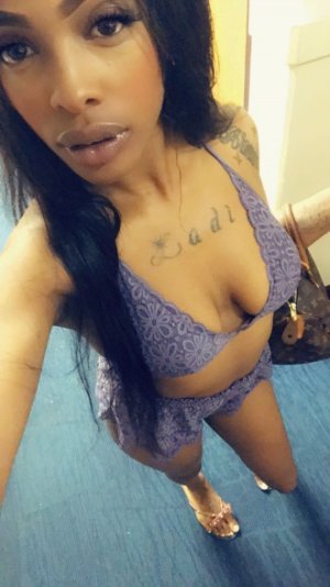 Myral outcall escort in Marion